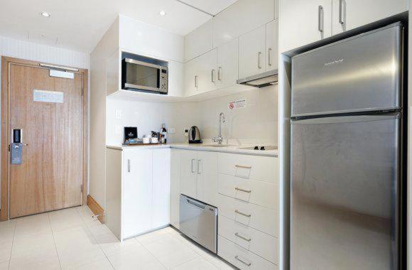 Deluxe Private Apartment And Studio - Ocean Views Gold Coast Kültér fotó